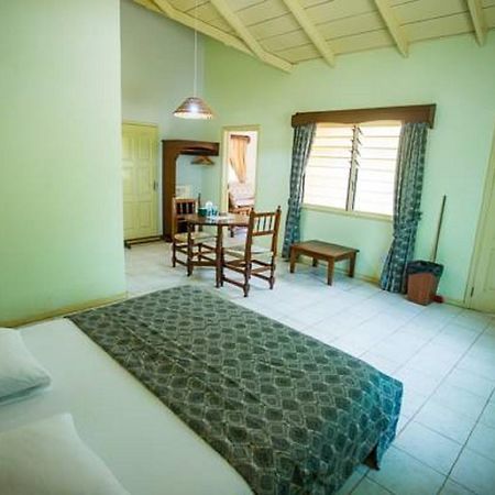 Anomabo Beach Resort Anomabu Esterno foto