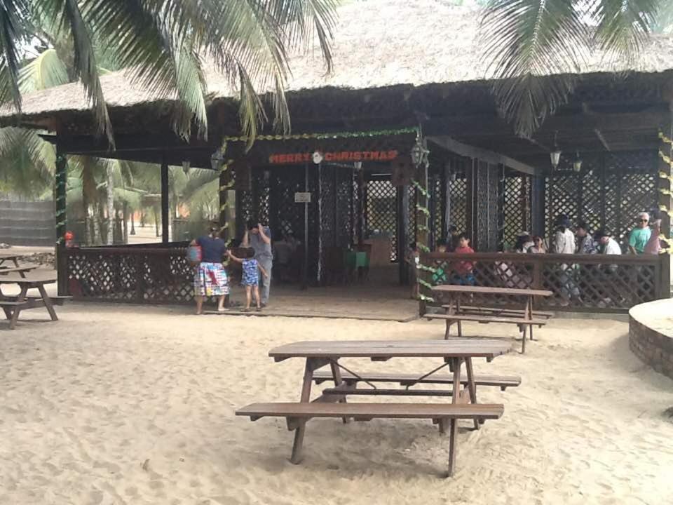 Anomabo Beach Resort Anomabu Esterno foto